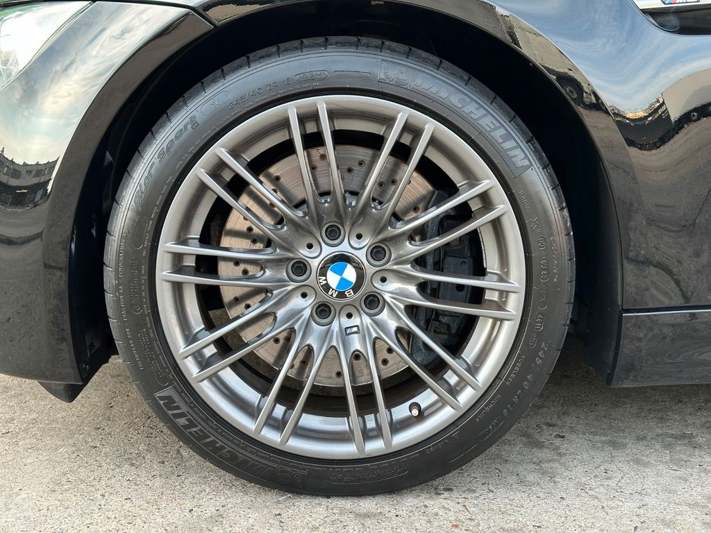 BMW M3 2012