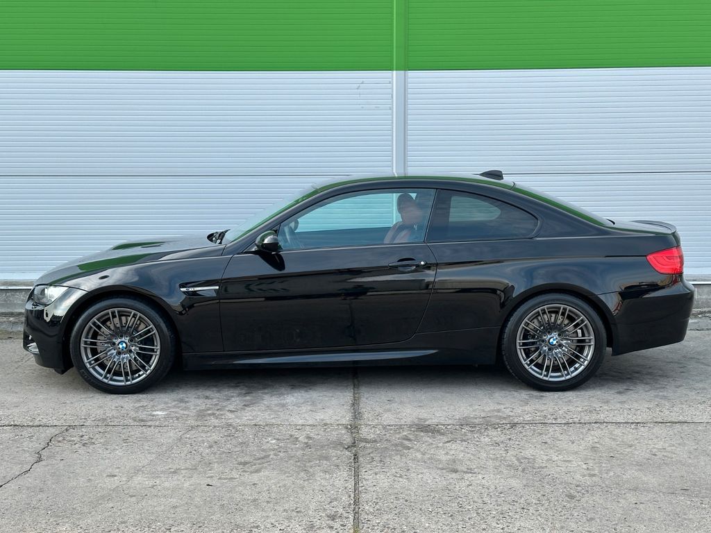 BMW M3 2012
