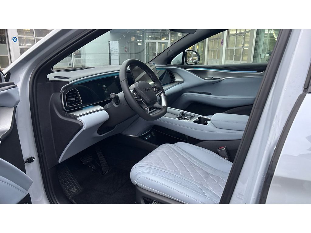 BYD SEALION 7 2025