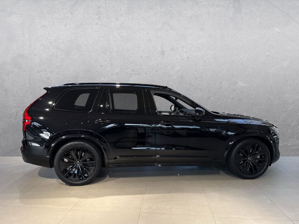 Volvo XC90 2025