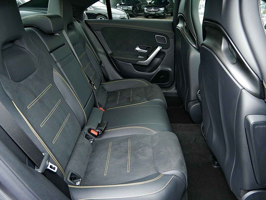 Mercedes-Benz CLA 45 AMG 2024