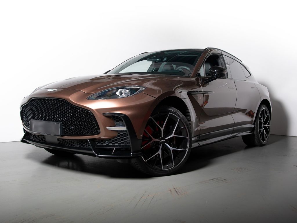 Aston Martin DBX 2025