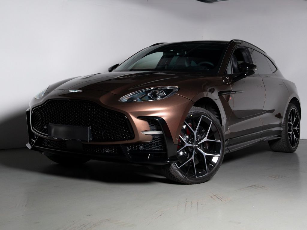 Aston Martin DBX 2025