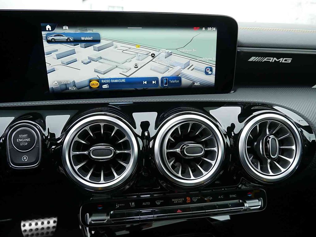 Mercedes-Benz CLA 45 AMG 2024