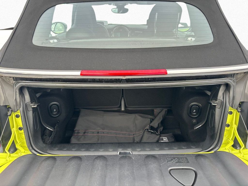 MINI Cooper S Cabrio 2022