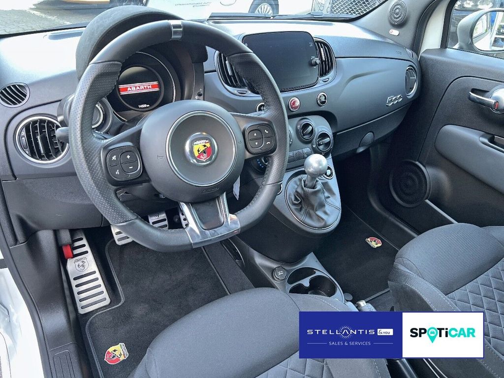 Abarth 595 2024