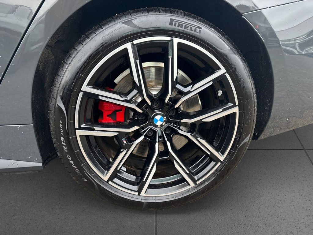 BMW i4 2025