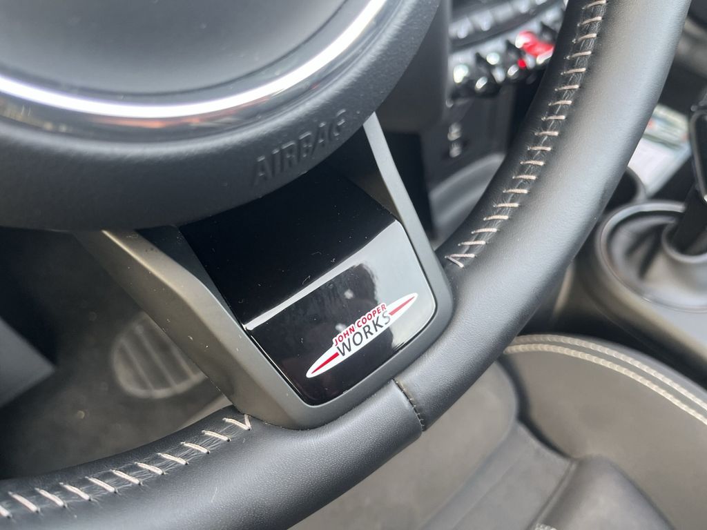 MINI John Cooper Works Cabrio 2022