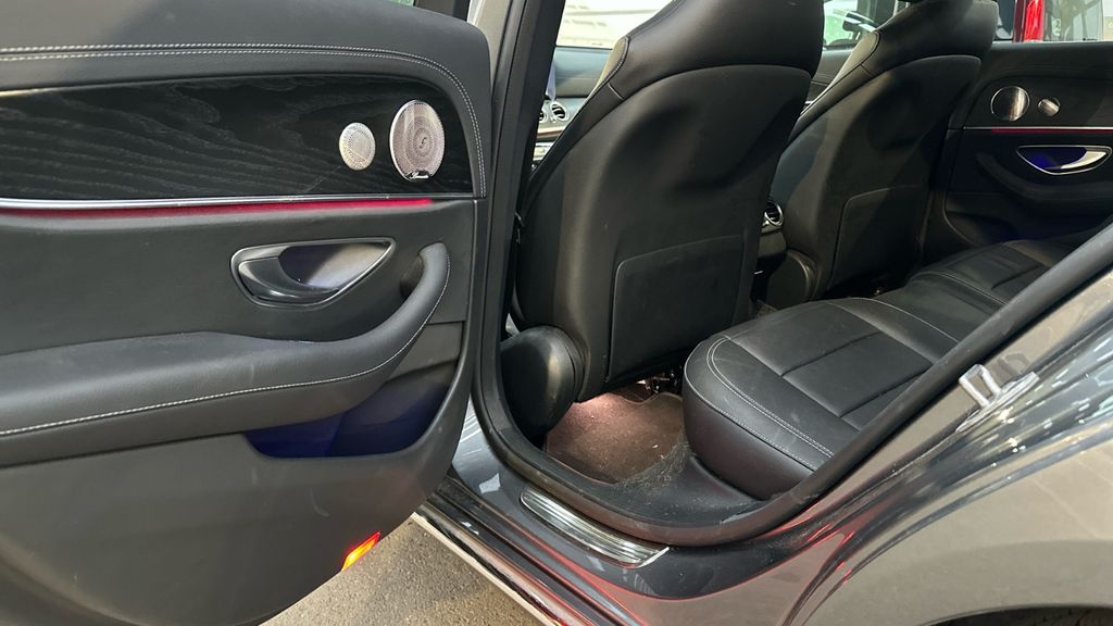 Mercedes-Benz E 300 2022