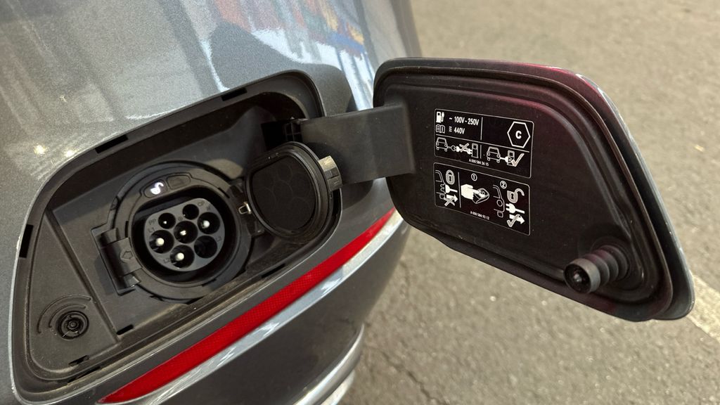 Mercedes-Benz E 300 2022