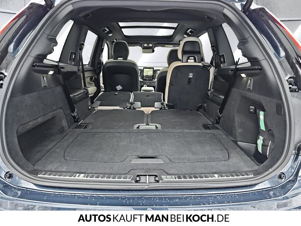 Volvo XC90 2025