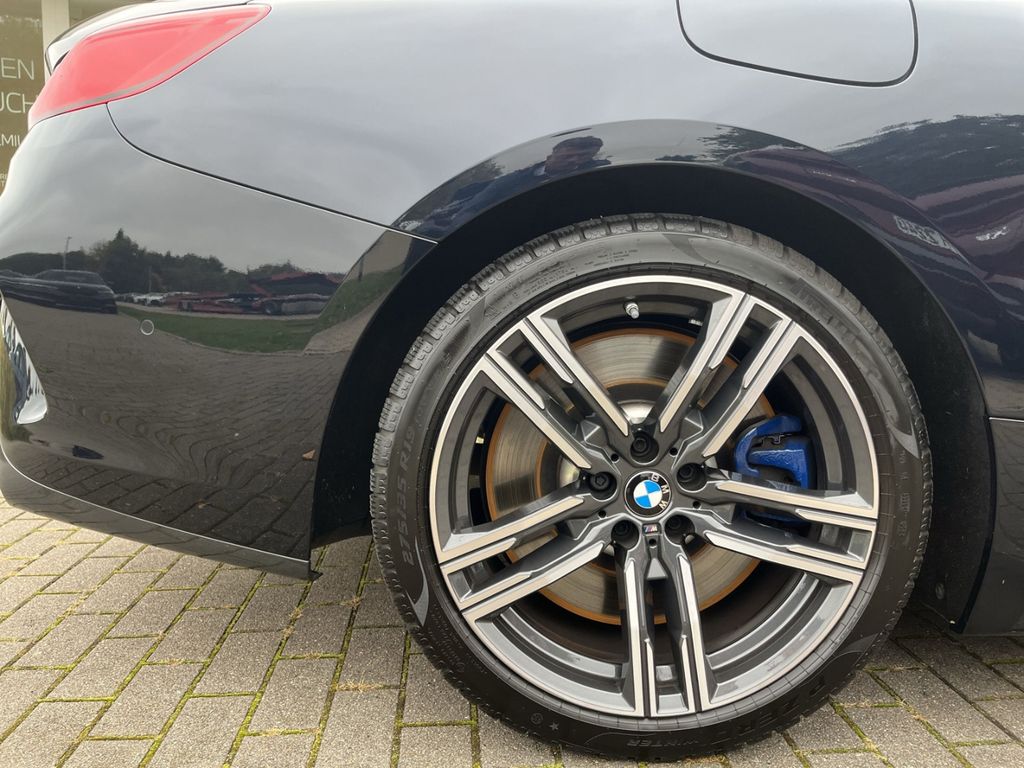BMW M850 2025