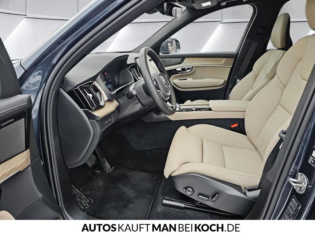 Volvo XC90 2025