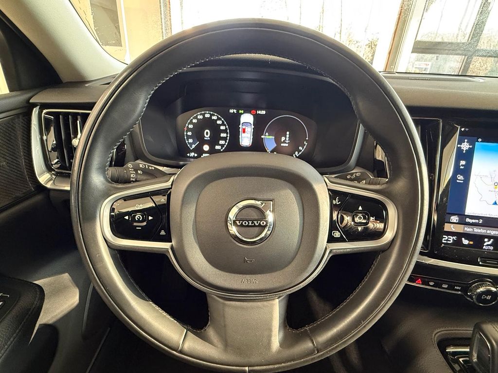 Volvo V60 2020