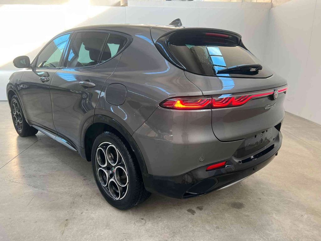 Alfa Romeo Tonale 2023