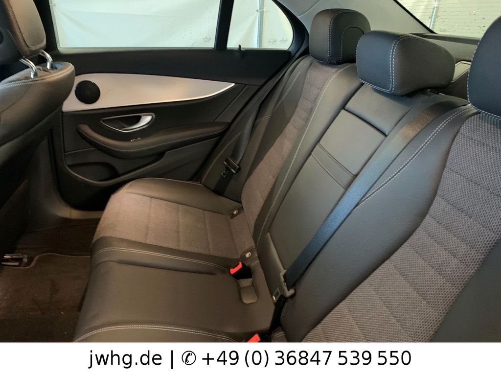 Mercedes-Benz E 220 2021