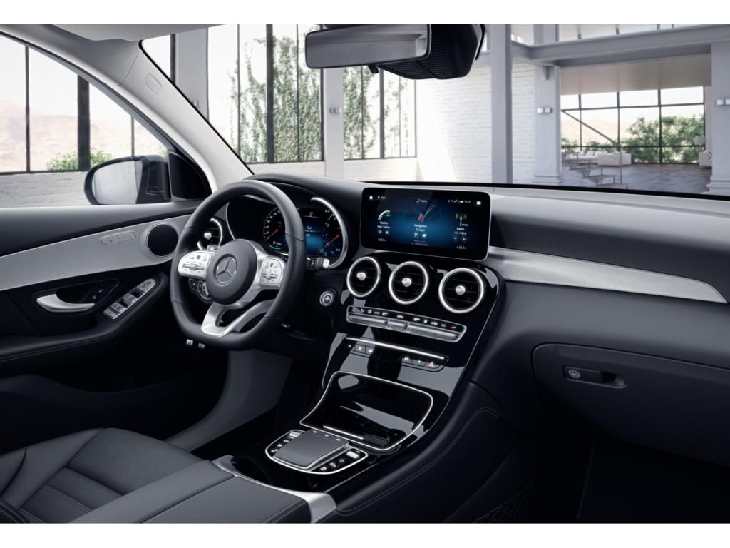 Mercedes-Benz GLC 300 2021