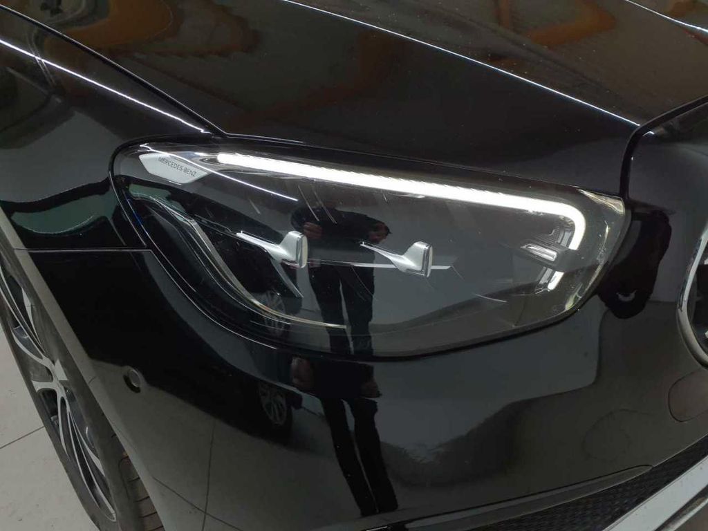 Mercedes-Benz E 300 2021