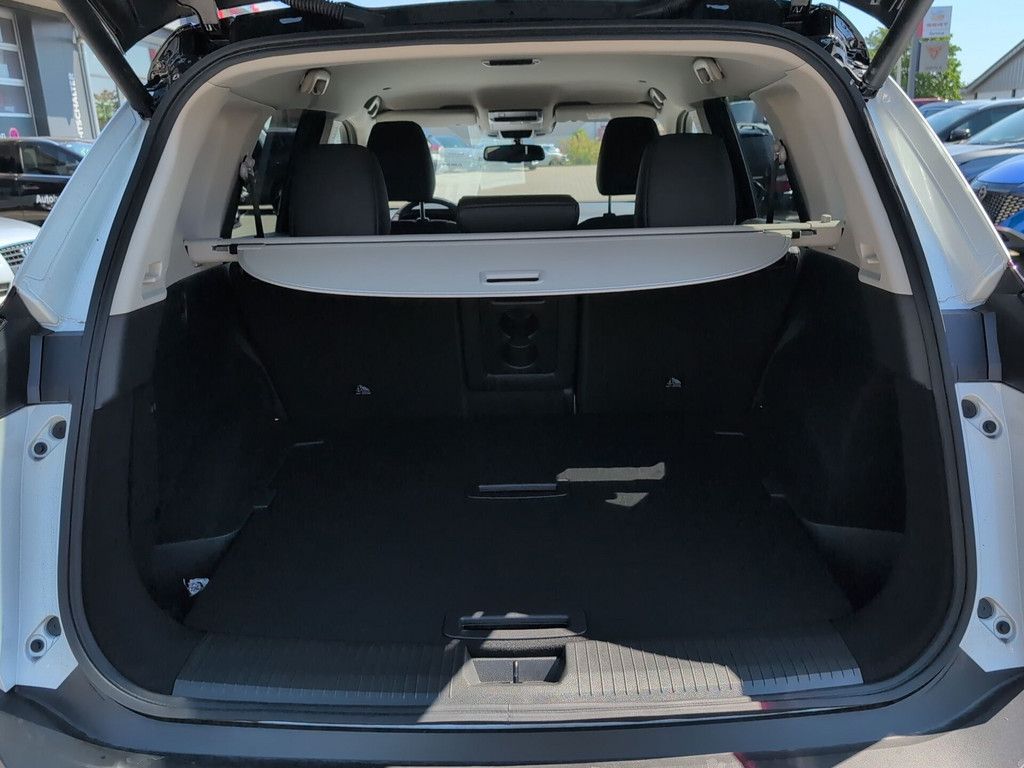 Nissan X-Trail 2025