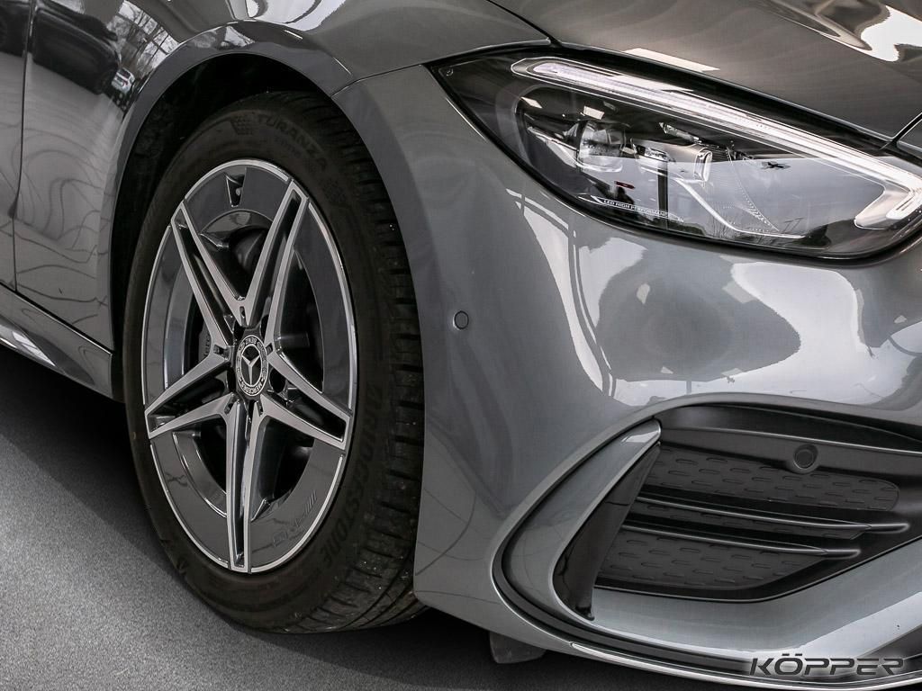 Mercedes-Benz C 200 2025