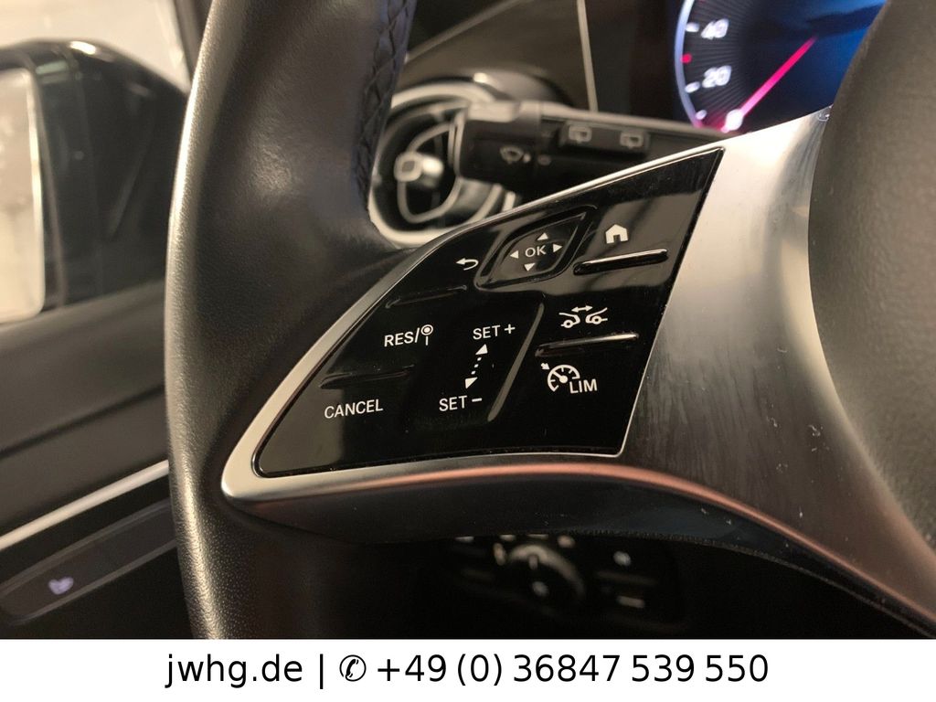 Mercedes-Benz V 300 2024