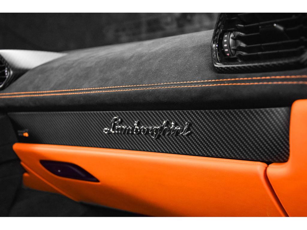 Lamborghini Huracán 2023