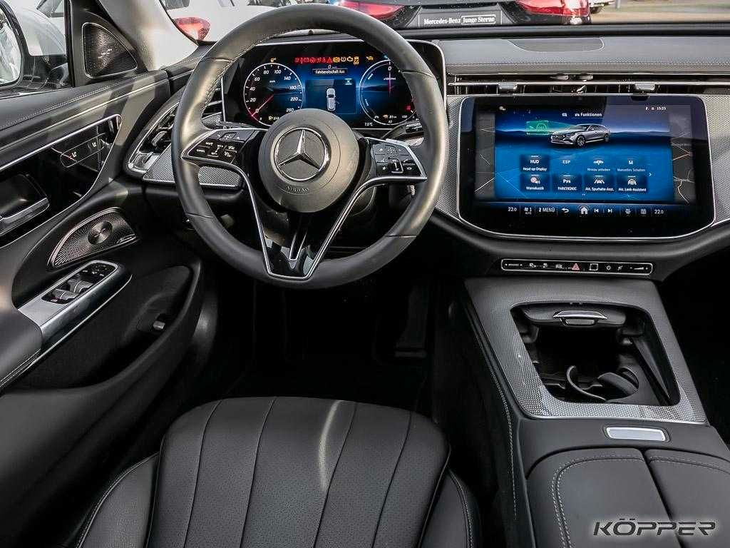 Mercedes-Benz E 300 2025