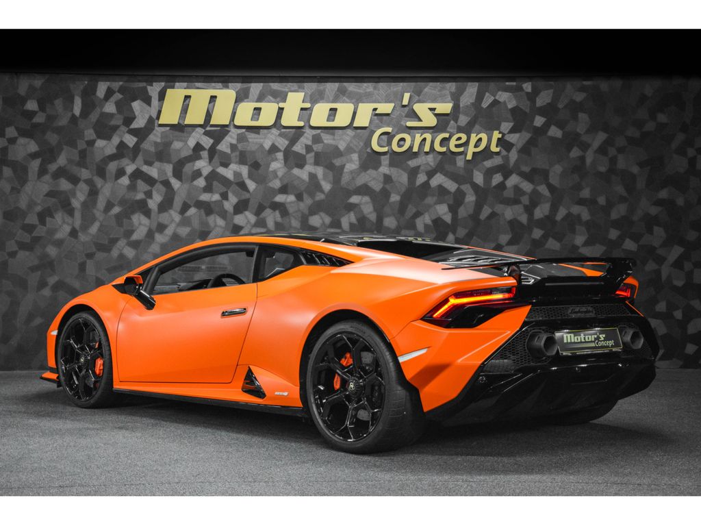 Lamborghini Huracán 2023