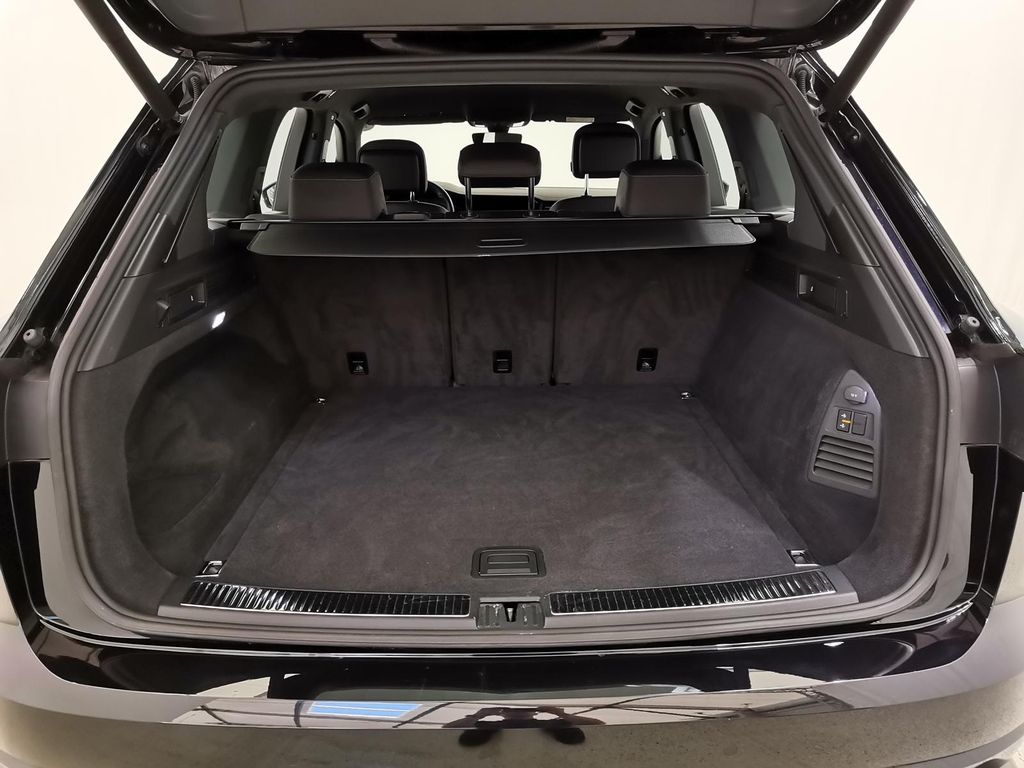 Volkswagen Touareg 2021