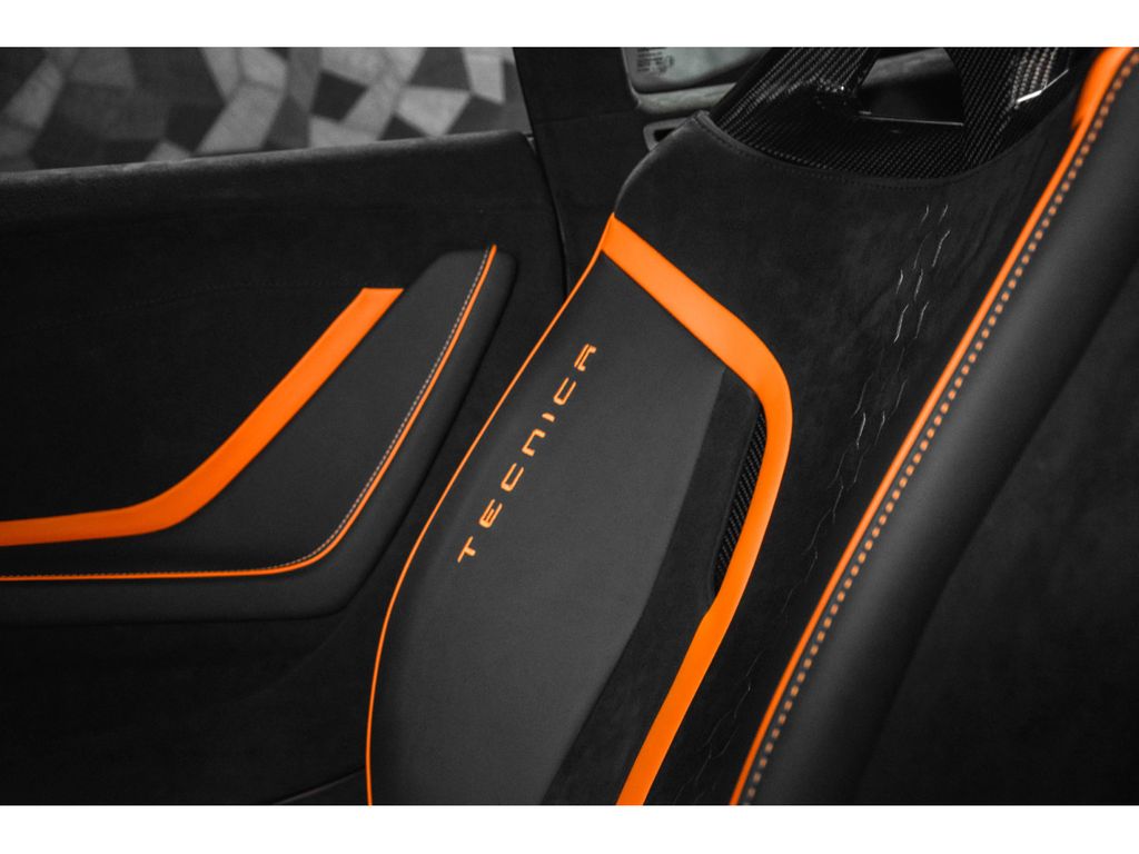 Lamborghini Huracán 2023