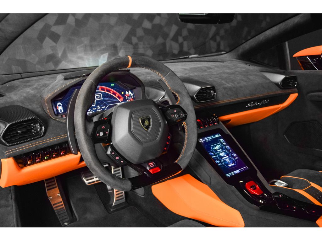 Lamborghini Huracán 2023