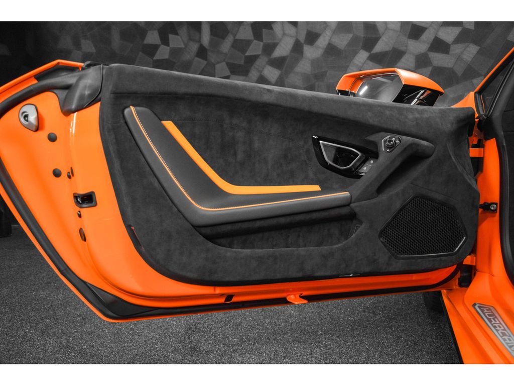 Lamborghini Huracán 2023