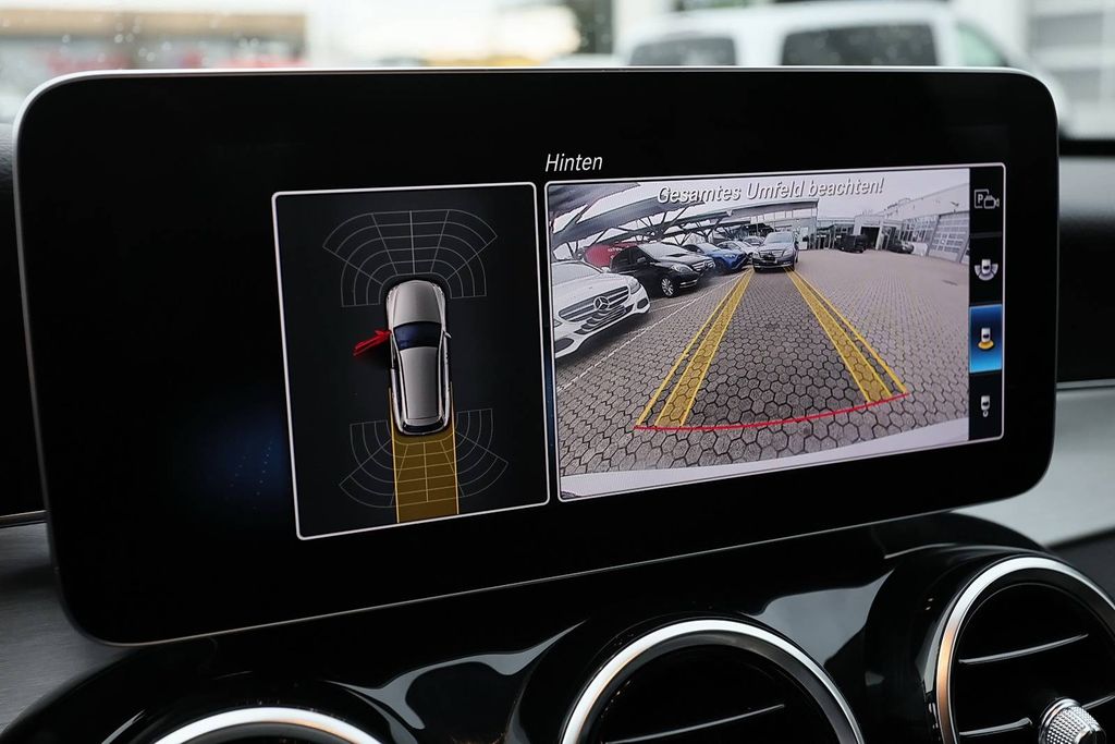 Mercedes-Benz C 300 2020