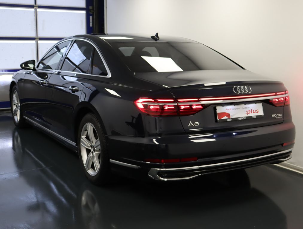 Audi A8 2023