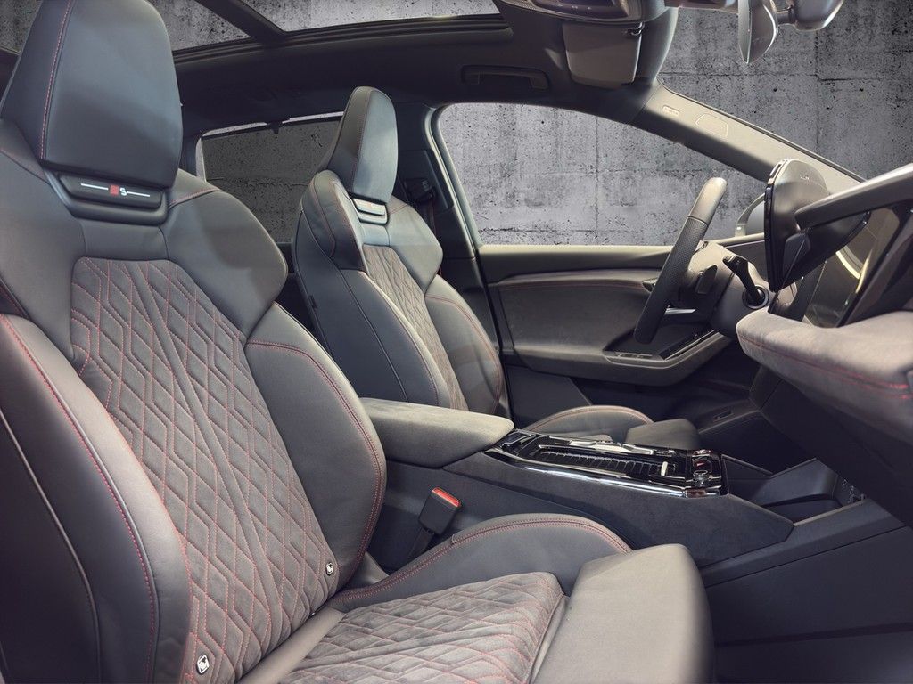 Audi SQ6 e-tron 2025