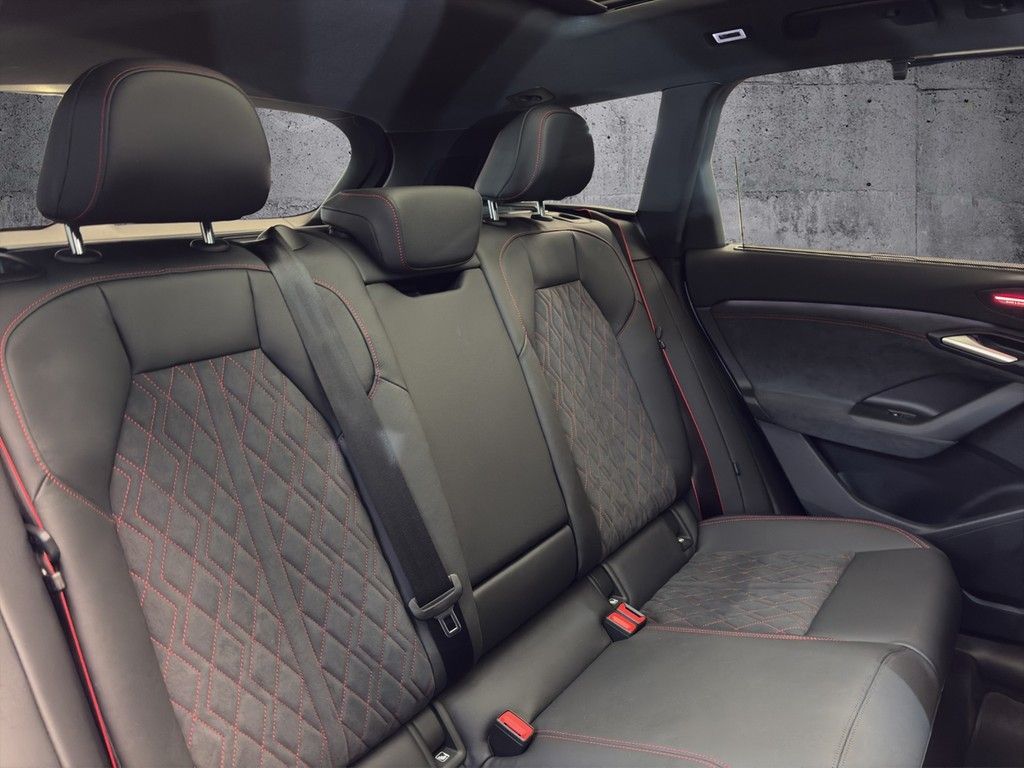 Audi SQ6 e-tron 2025