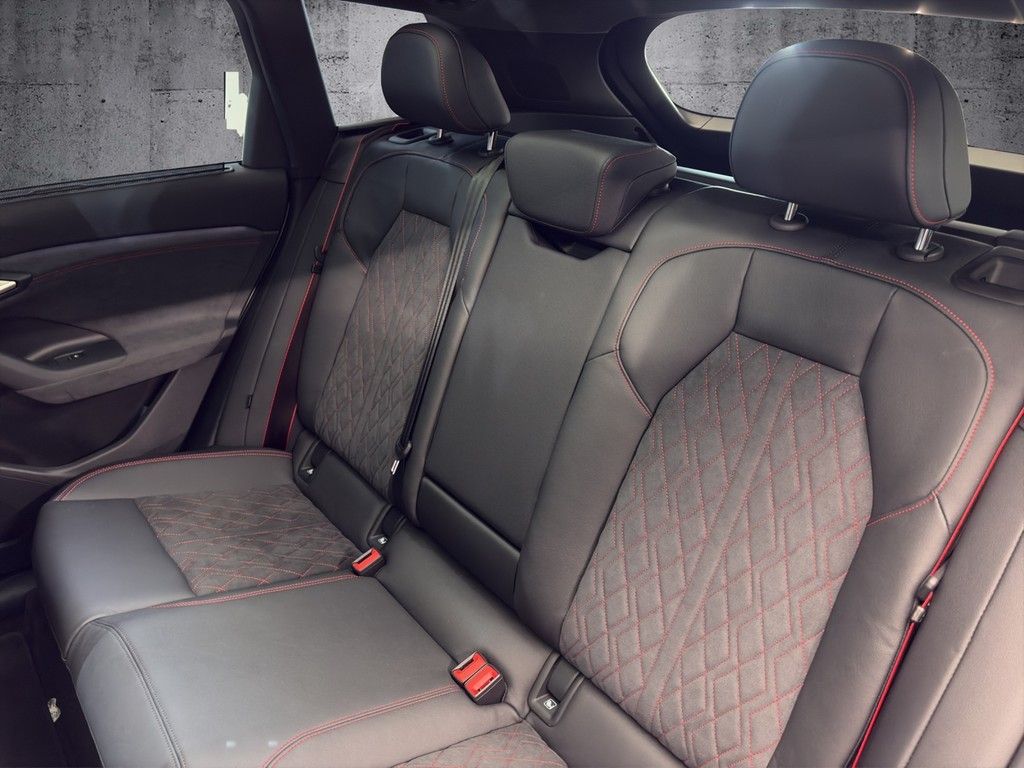 Audi SQ6 e-tron 2025