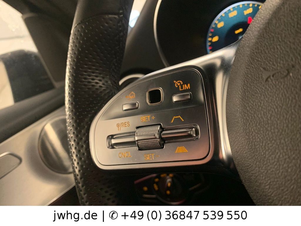 Mercedes-Benz GLC 300 2020