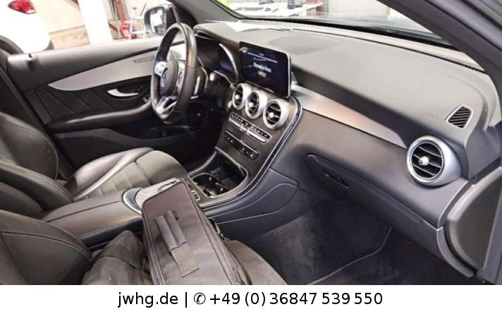 Mercedes-Benz GLC 300 2021