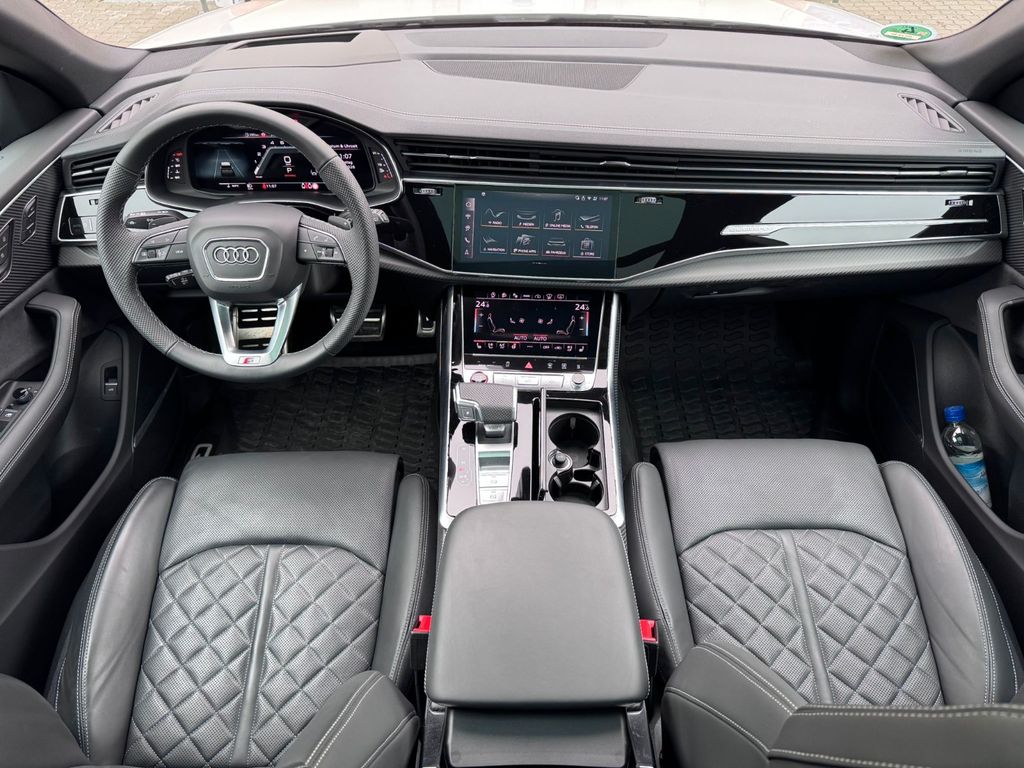 Audi SQ8 2024