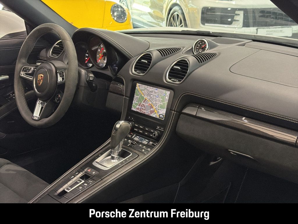 Porsche Boxster 2024