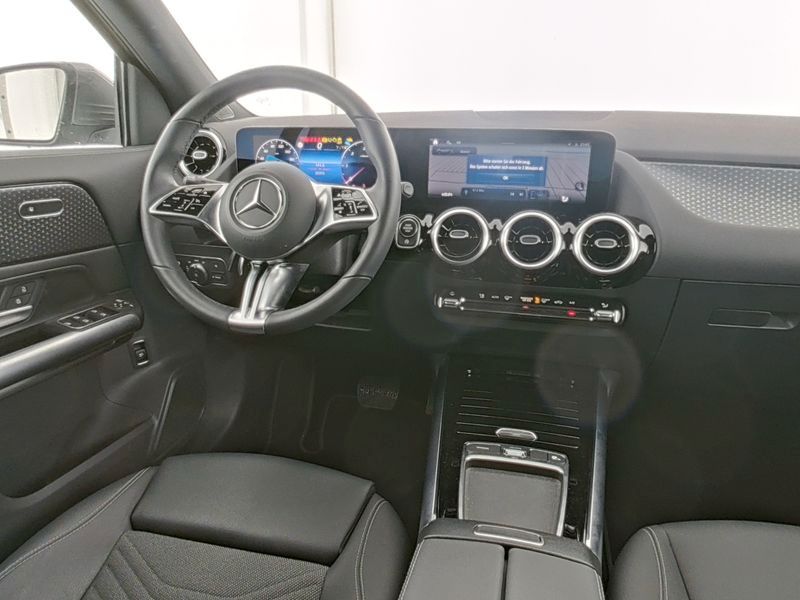 Mercedes-Benz GLA 220 2024
