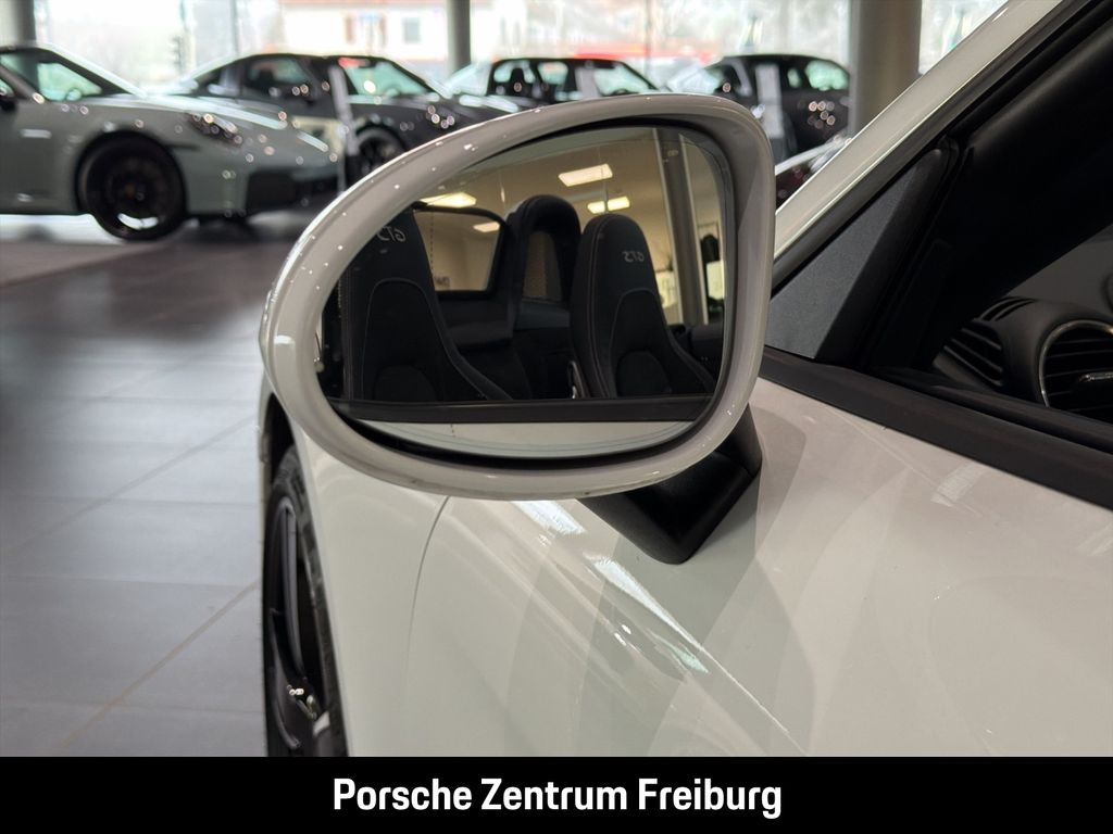 Porsche Boxster 2024