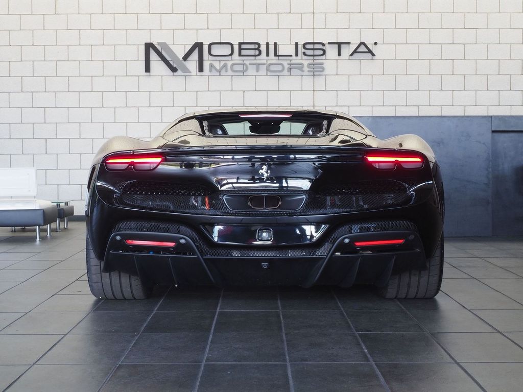 Ferrari 296 GTS 2025