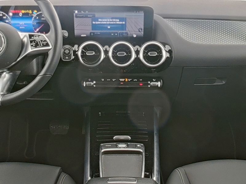 Mercedes-Benz GLA 220 2024