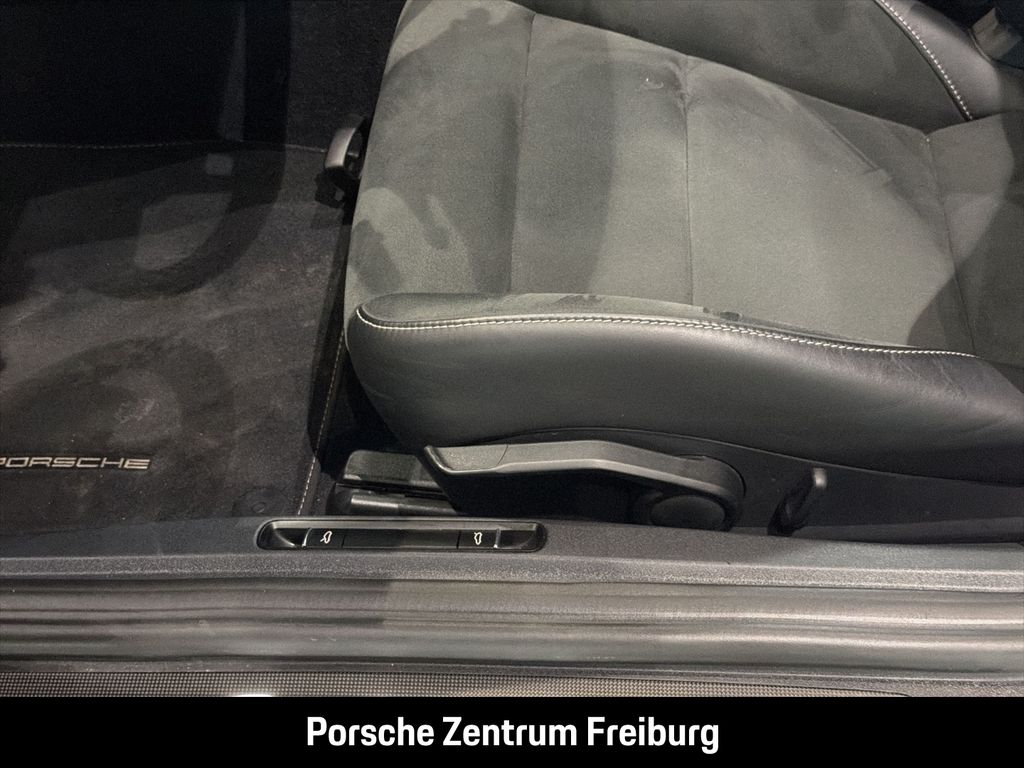 Porsche Boxster 2024