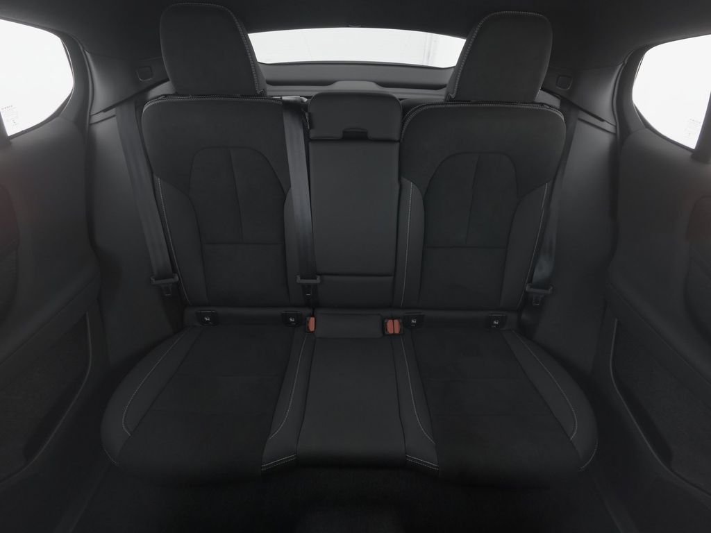 Volvo C40 2022