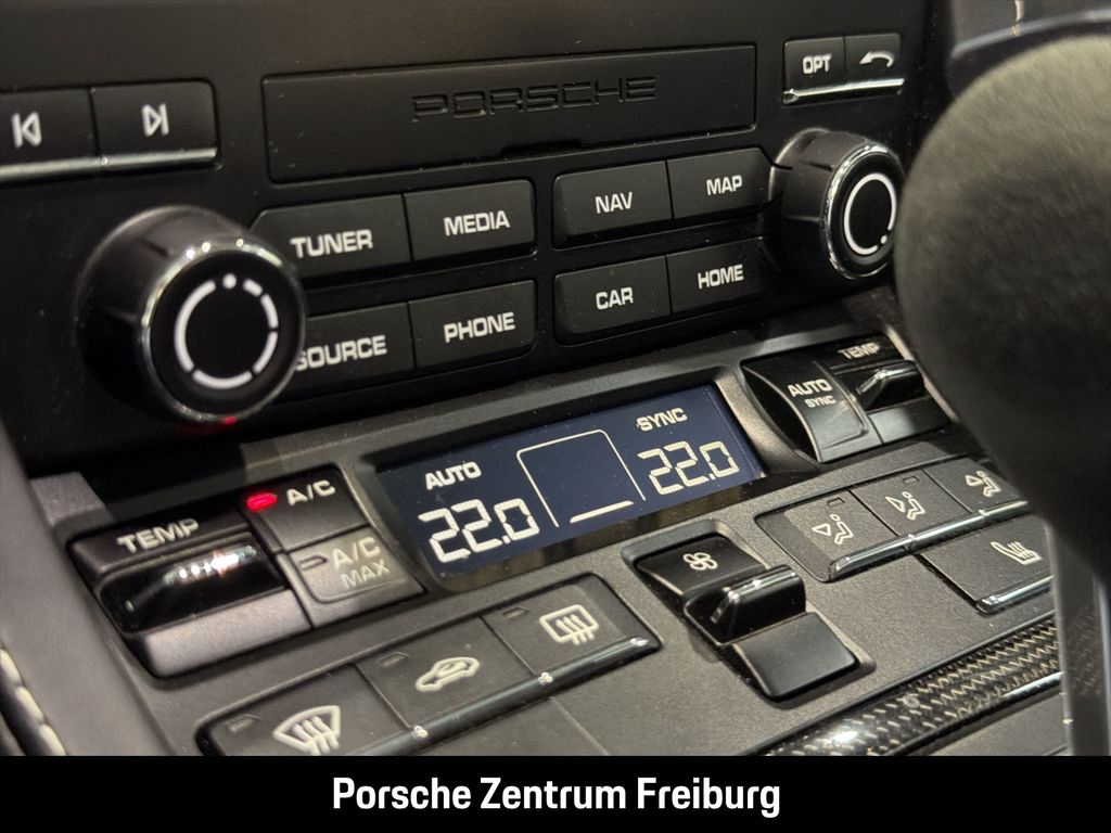 Porsche Boxster 2024