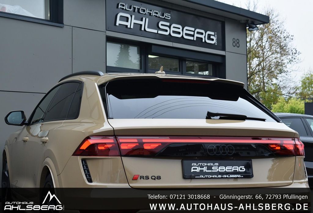 Audi RSQ8 2024