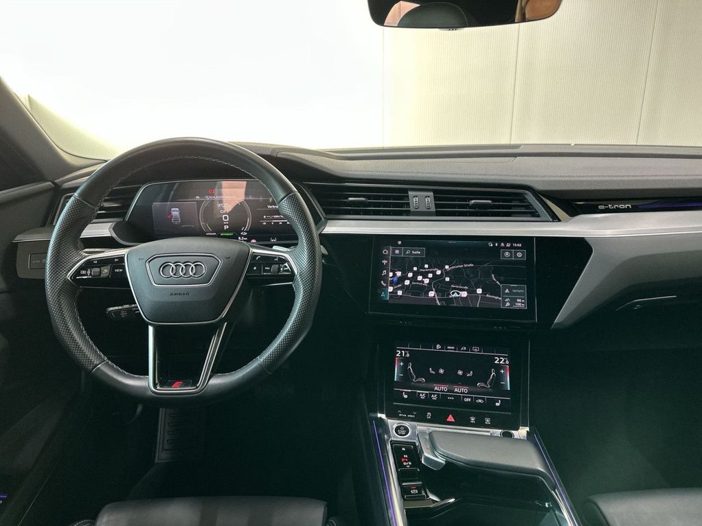 Audi e-tron 2021